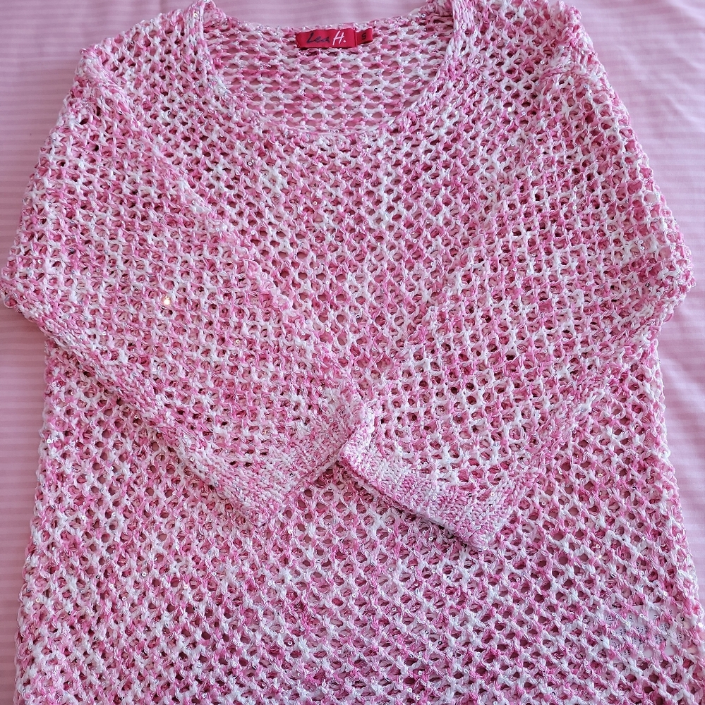 Beautiful Vintage Crochet Knit Sweater w/sparkles Size Small loose fit top - Picture 3 of 8